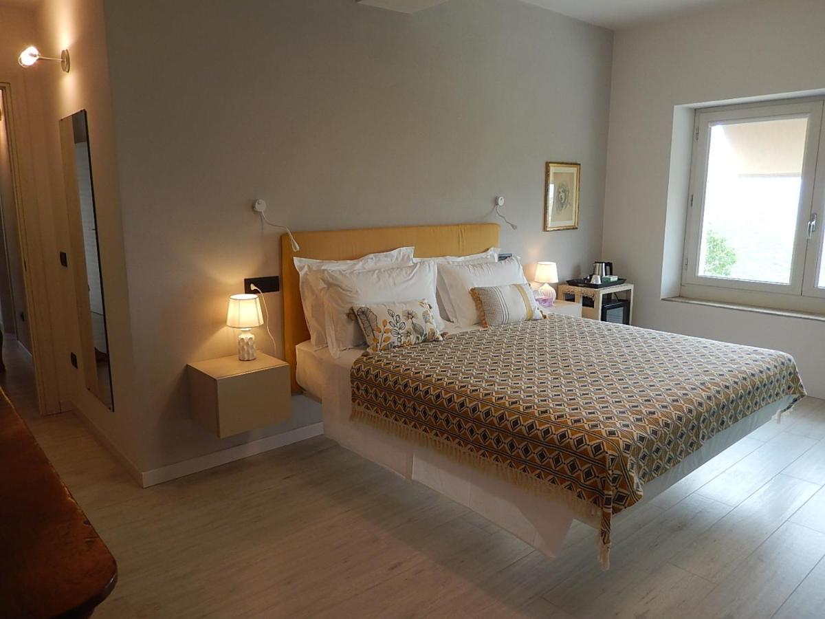 B&B Bionzo16 Calosso Екстериор снимка